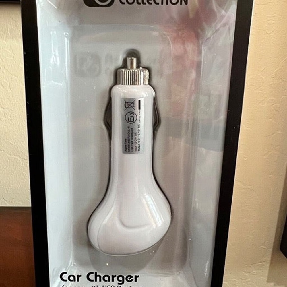 DG Accessory Collection Car Charger